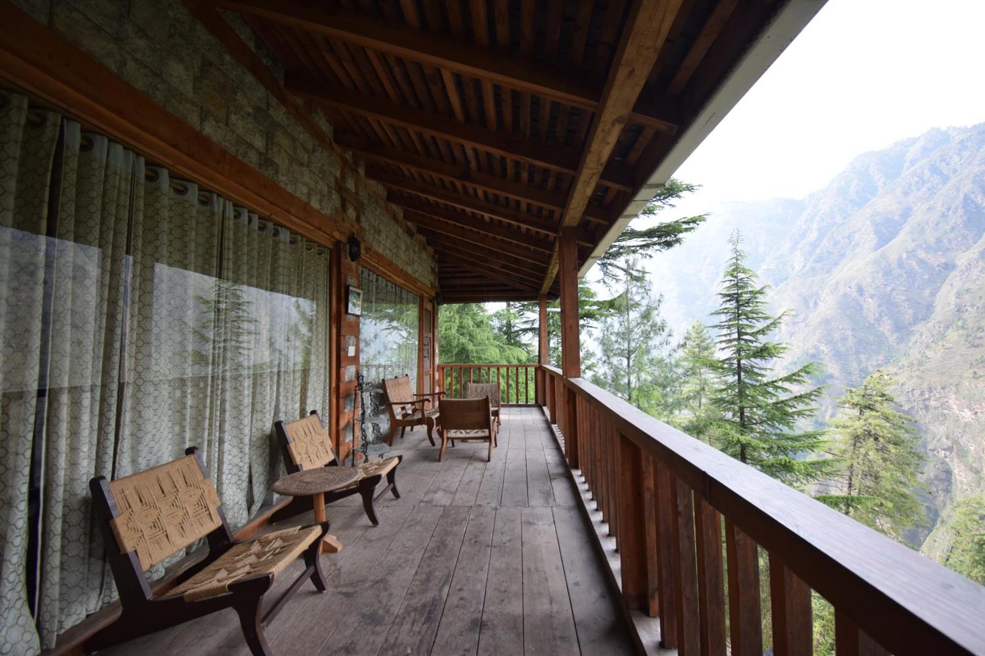 Kudrat - A Boutique Homestay- Tirthan Valley Gushaini Esterno foto
